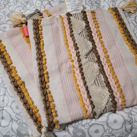 Opalhouse Bohemian Stylish Multicolor Woven Throw Pillow 18x18 Textured - Picture 1 of 5